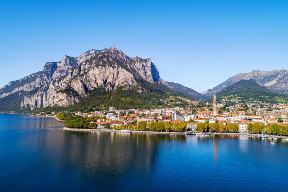 Housitaly Apartment Lecco